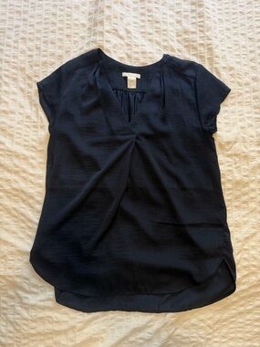 Women's Navy Blue V-Neck Cap Sleeve Top